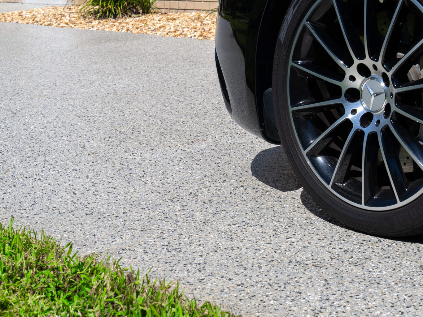 accelerate-concrete-coatings-upstate-south-carolina-20221006--Southern Driveway-004